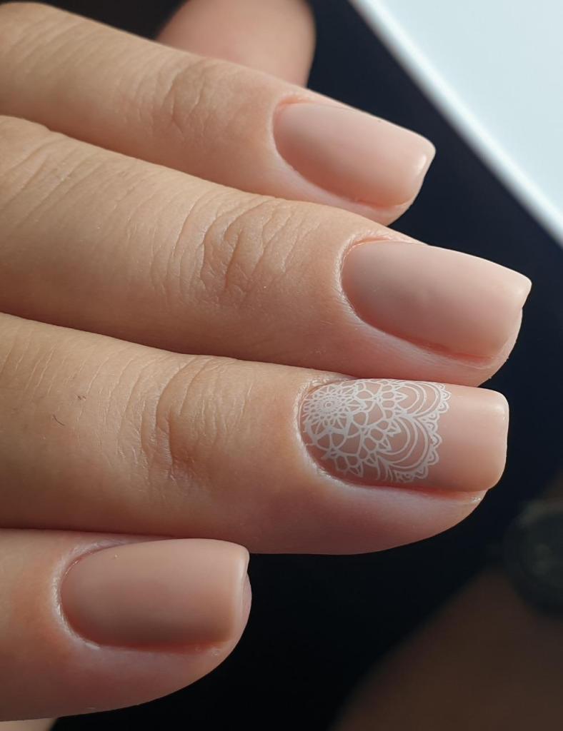 יעל דרור יעל דרור