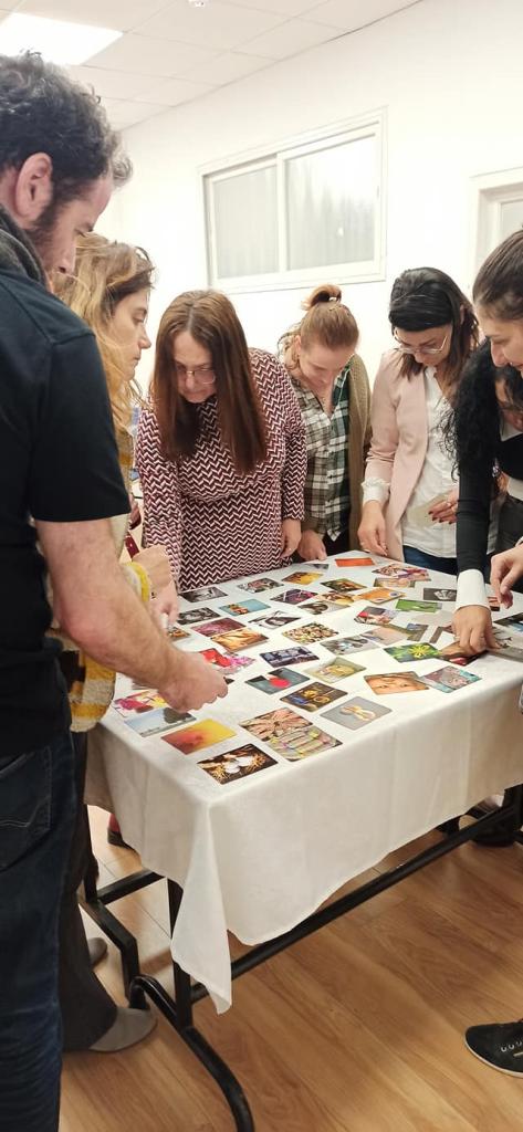 קווים לדמותך קווים לדמותך