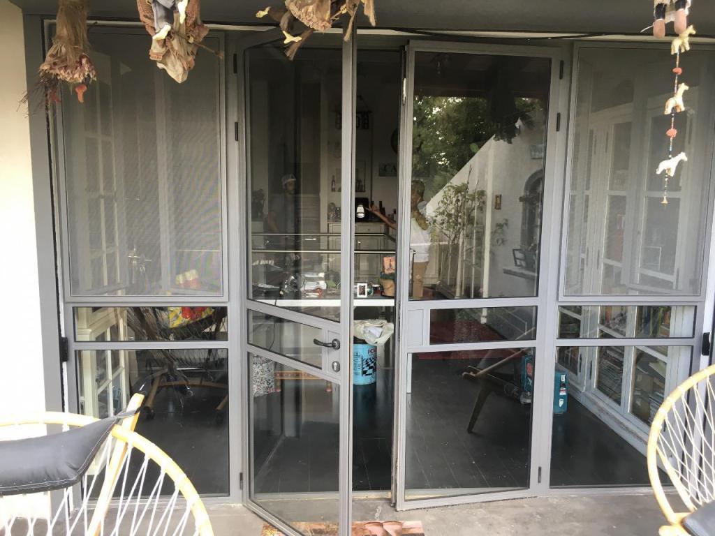 תריסי יוסי תריסי יוסי