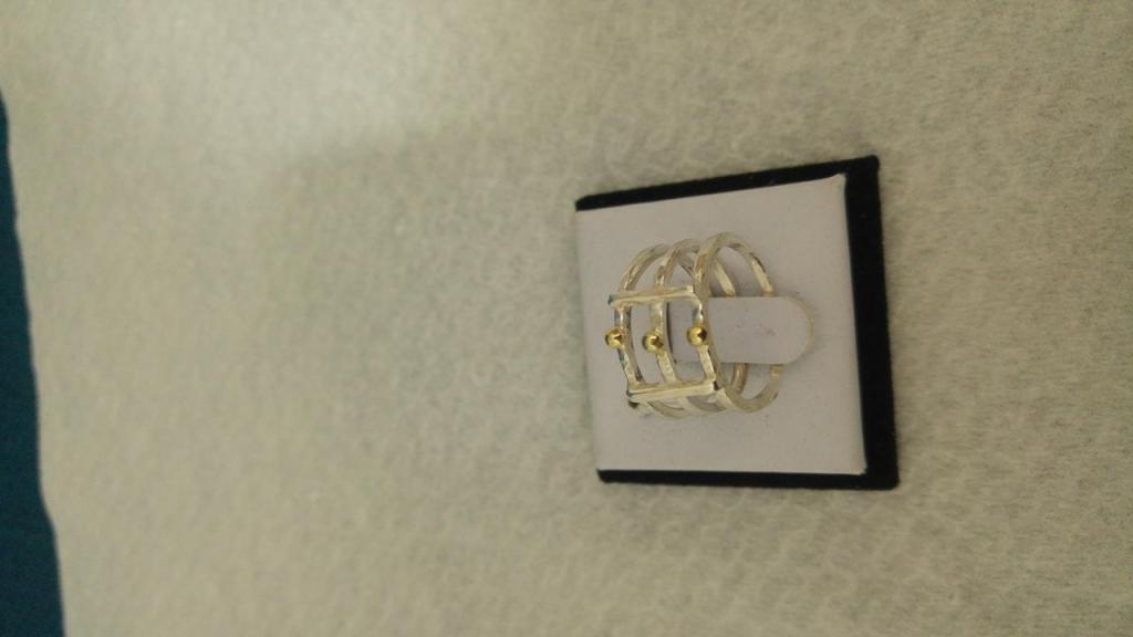 צרופה באהבה אירית אניסימוב תכשיטי כסף וזהב עבודת יד צרופה באהבה אירית אניסימוב תכשיטי כסף וזהב עבודת יד