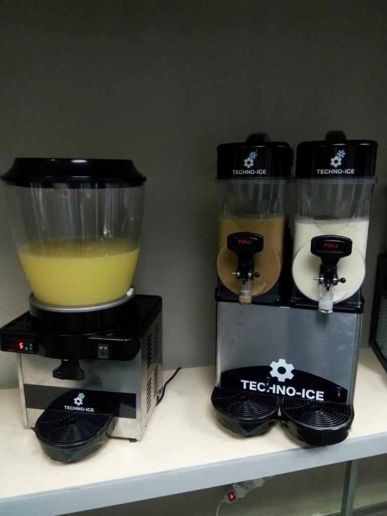 טכנו אייס תיקון ומכירה מכונות ברד מיץ וגלידה טכנו אייס תיקון ומכירה מכונות ברד מיץ וגלידה