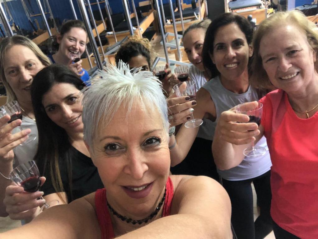 סטודיו פילאטיס אלונה שחק סטודיו פילאטיס אלונה שחק