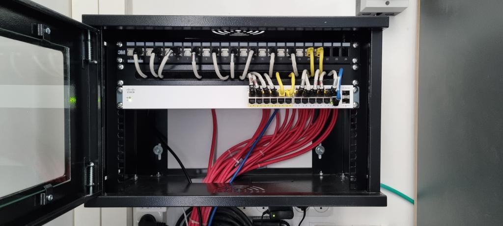 או אס מחשבים או אס מחשבים