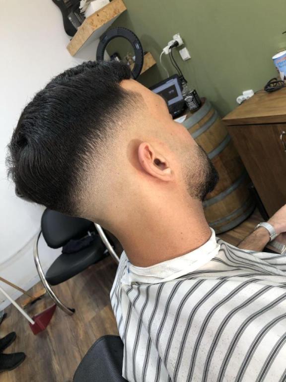 מספרת גברים barber shop מספרת גברים barber shop