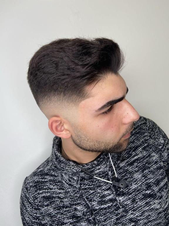 מספרת גברים barber shop מספרת גברים barber shop