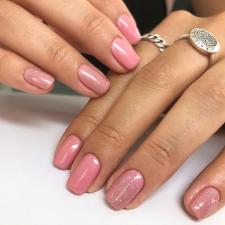 Nails & beauty by coral