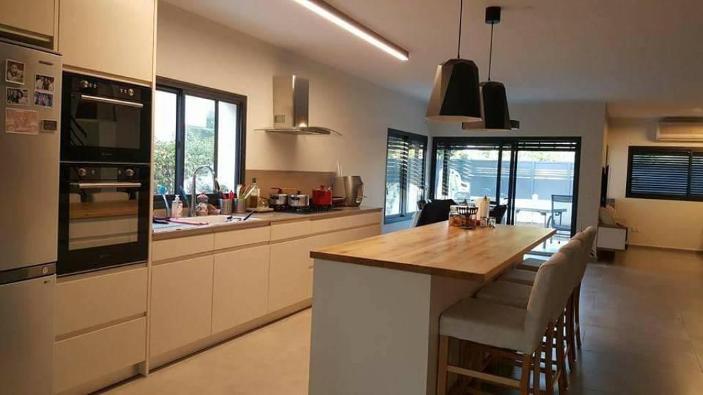 אבי הנגר אבי הנגר