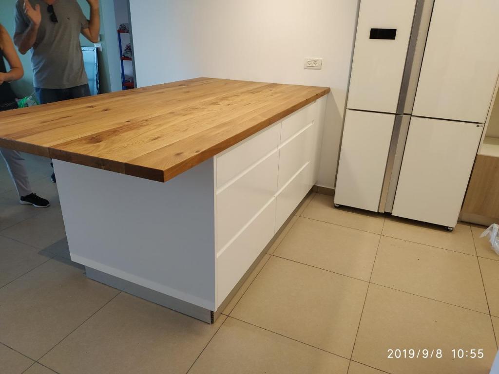 אבי הנגר אבי הנגר