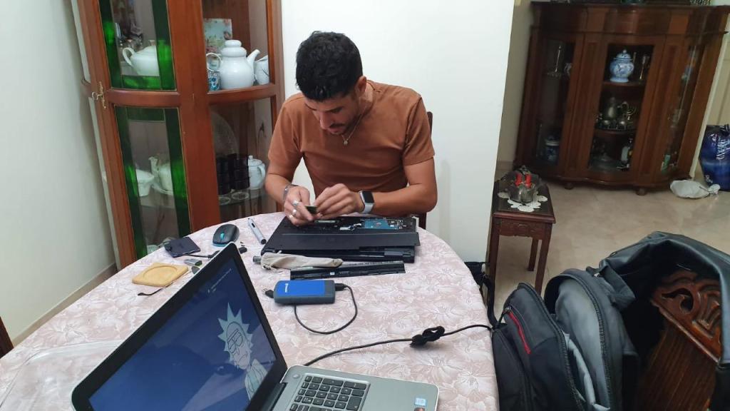 המעבדה הניידת המעבדה הניידת