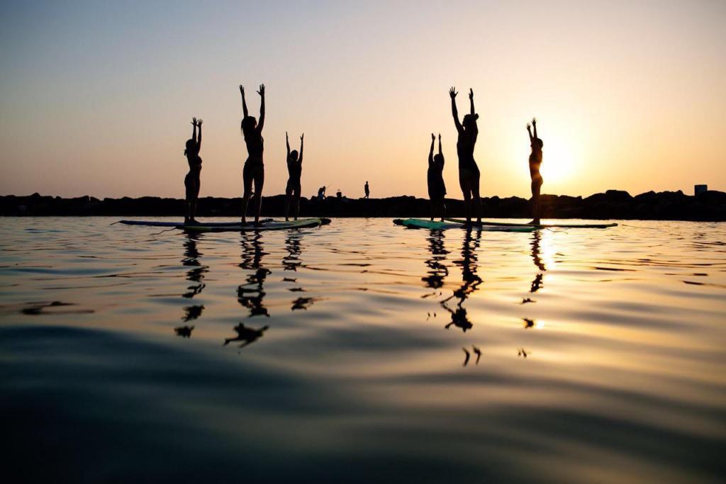 סאפ יוגה תל אביב SUP yoga Tel Aviv סאפ יוגה תל אביב SUP yoga Tel Aviv