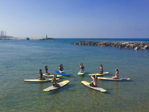 סאפ יוגה תל אביב SUP yoga Tel Aviv
