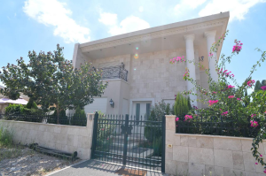 שיש אריאל