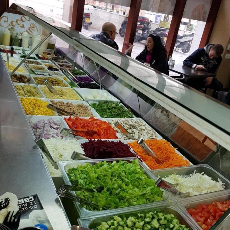 שיפקה בר סלט שיפקה בר סלט