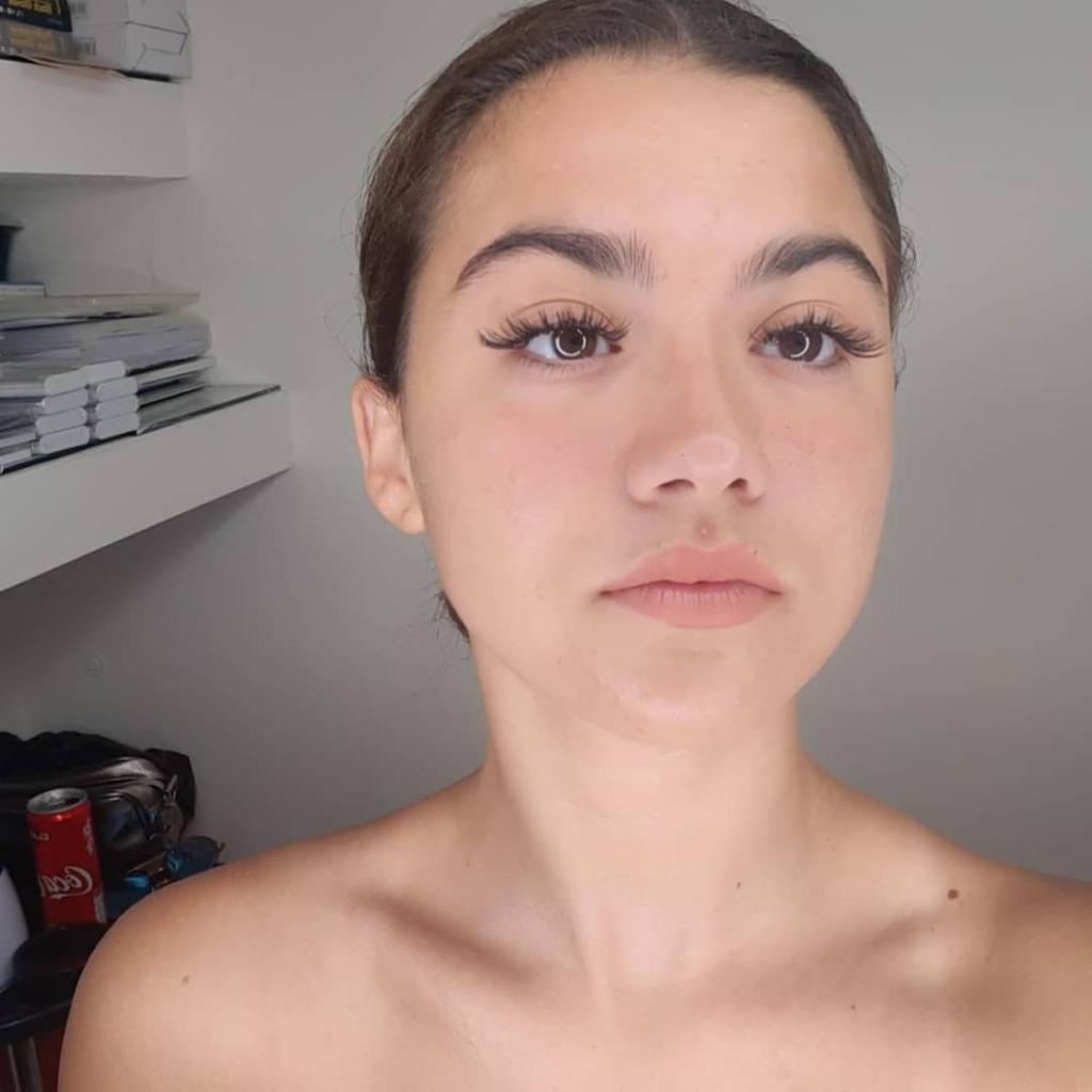 Kamalia beauty touch Kamalia beauty touch