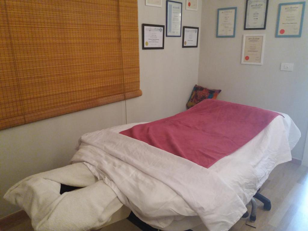 תומר מגע של קסם תומר מגע של קסם