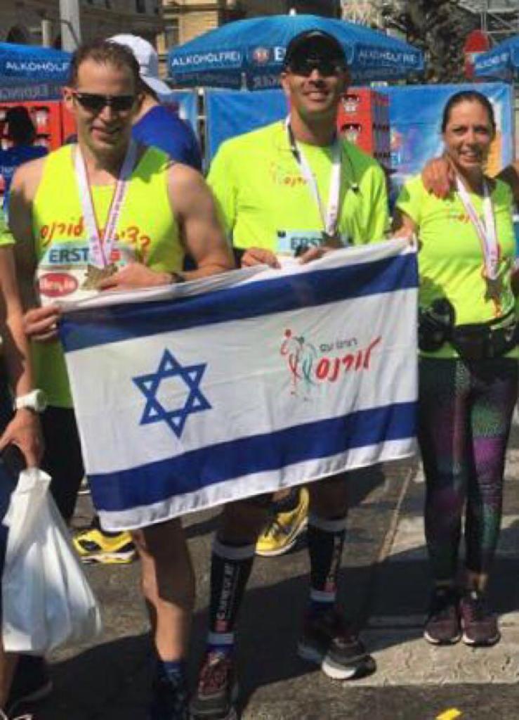 רצים עם לורנס ריצה וכושר רצים עם לורנס ריצה וכושר