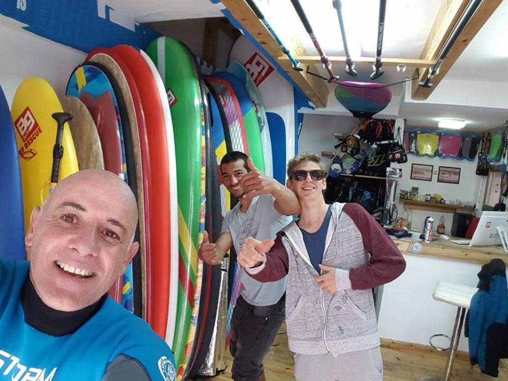 Bg Surfing Bg Surfing