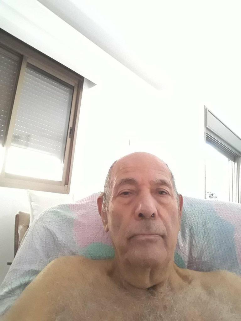 מרפדיית אוכפים לוהטים מרפדיית אוכפים לוהטים