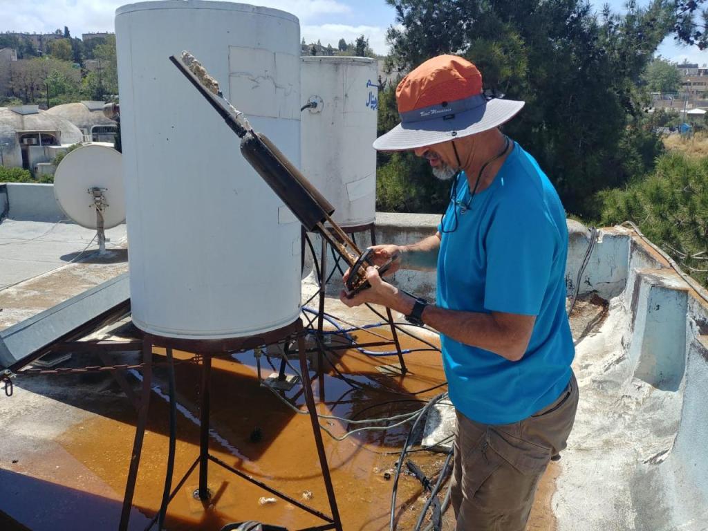 קוד נעול קוד נעול