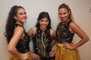Shir & dance