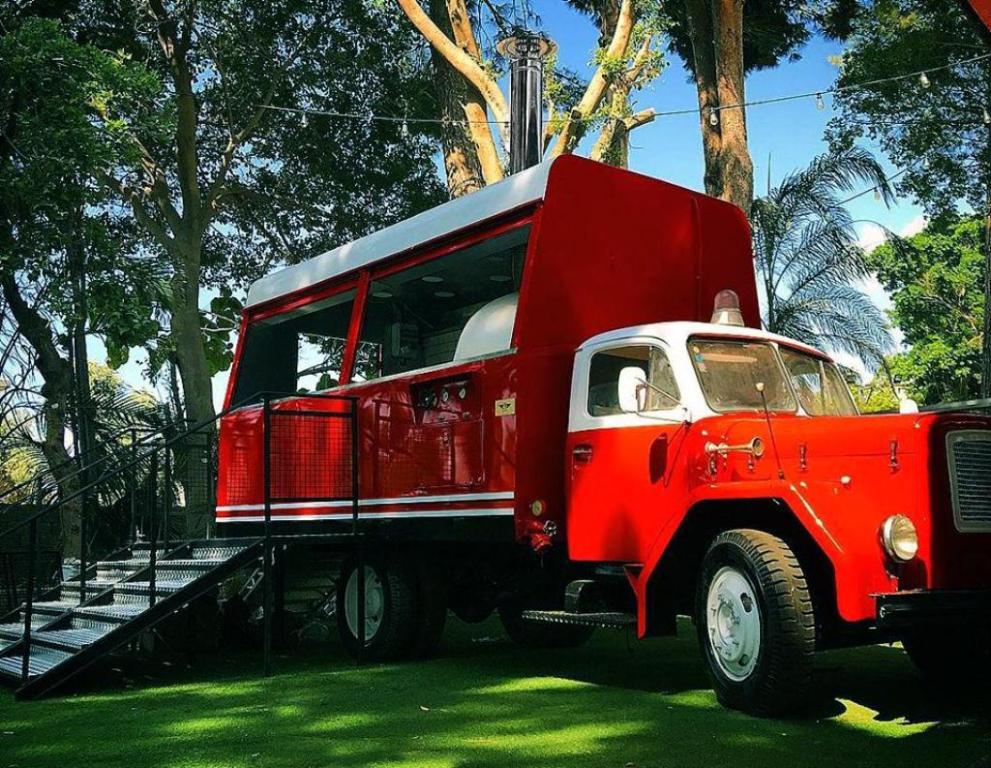 עופר שריקי קאסטום דיזיין עופר שריקי קאסטום דיזיין