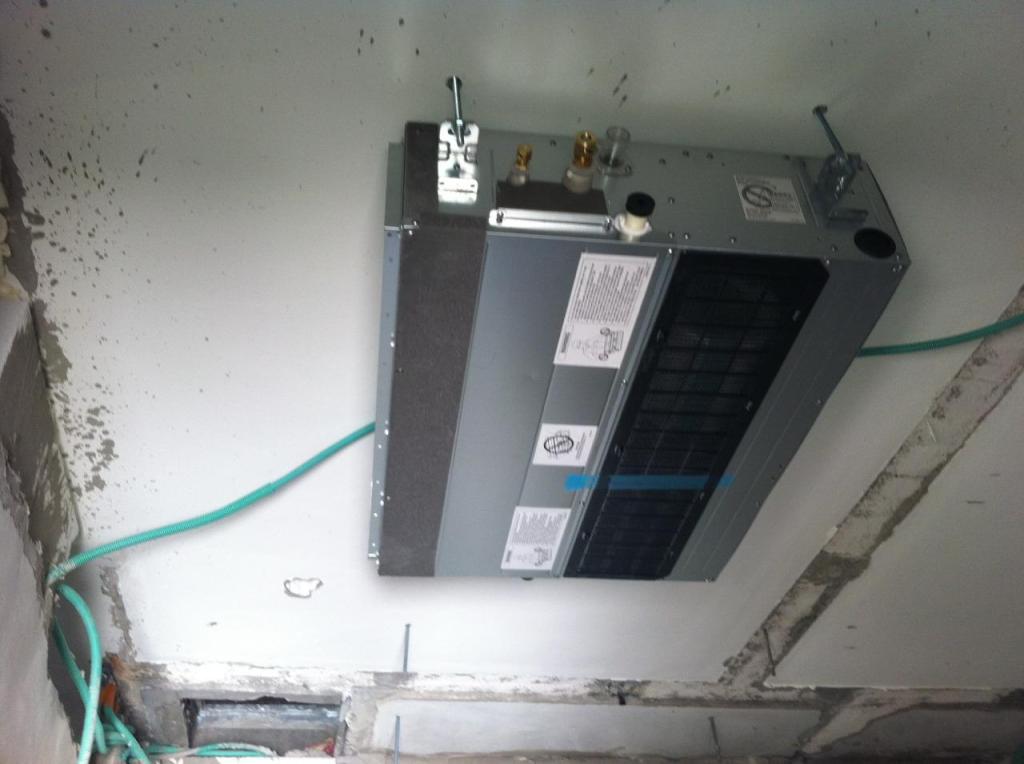 נירו קור נירו קור