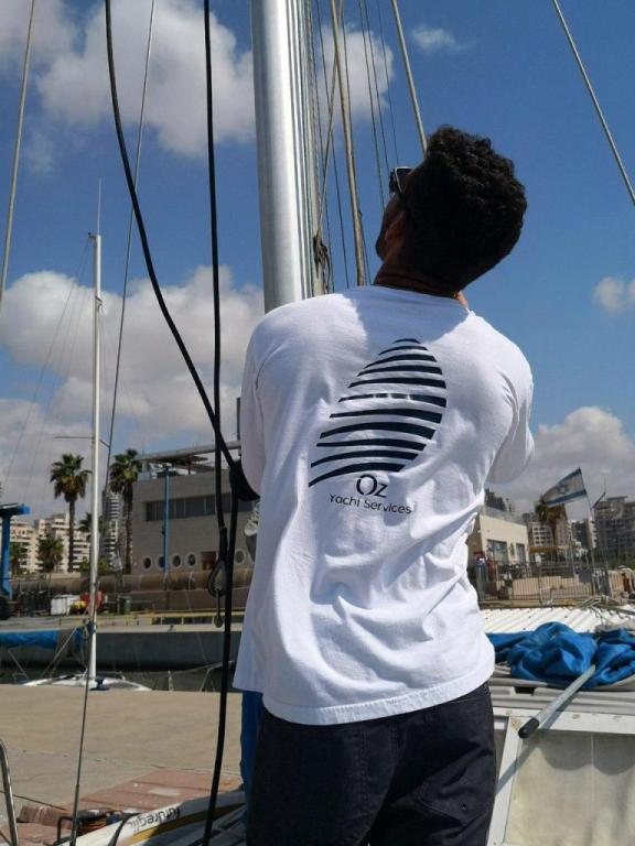 עוז אדם שירותים מקצועיים ליאכטות עוז אדם שירותים מקצועיים ליאכטות