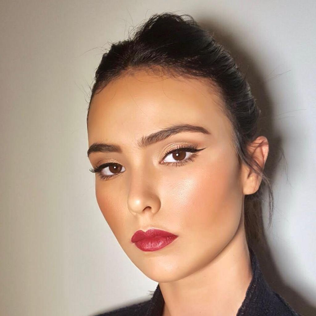 מורן יעקובוביץ' מאפרת מקצועית מורן יעקובוביץ' מאפרת מקצועית