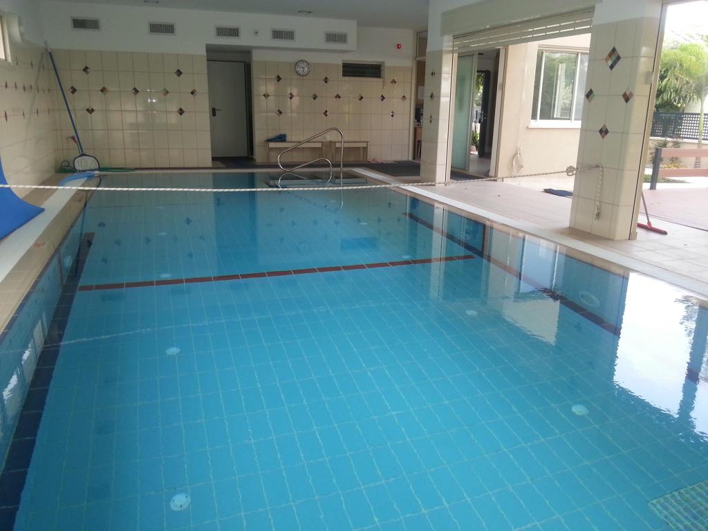 צל הפקאן בריכה טיפולית צל הפקאן בריכה טיפולית