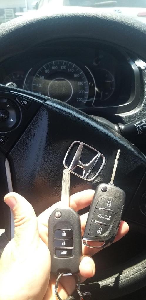 שכפולים ומנעולים אודי שכפולים ומנעולים אודי