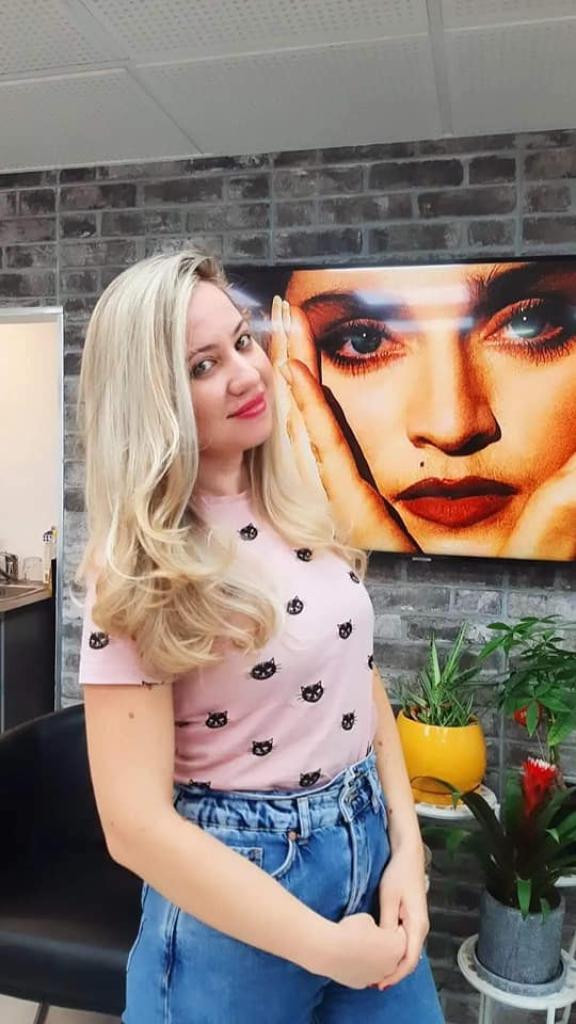 איילת עיצוב שיער רחובות איילת עיצוב שיער רחובות