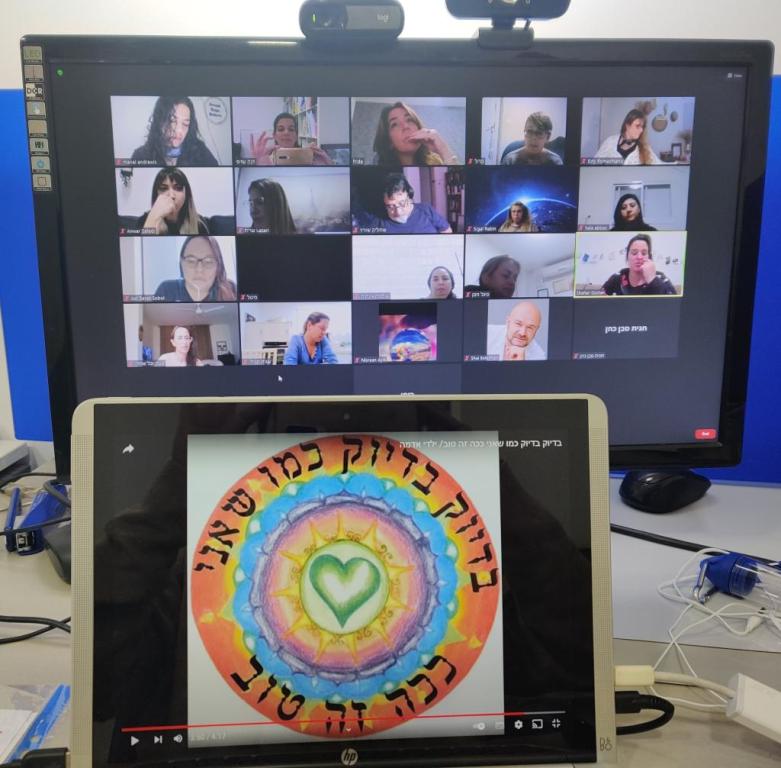 דנה שזיפי קלפים לחיים דנה שזיפי קלפים לחיים