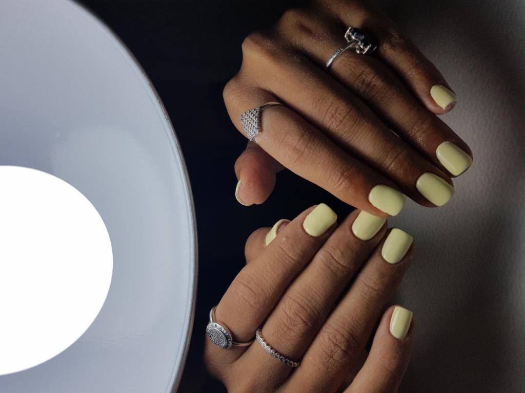 Nailshirel לק ג'ל Nailshirel לק ג'ל