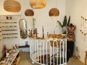 Wood boutique Talale's & Woodie