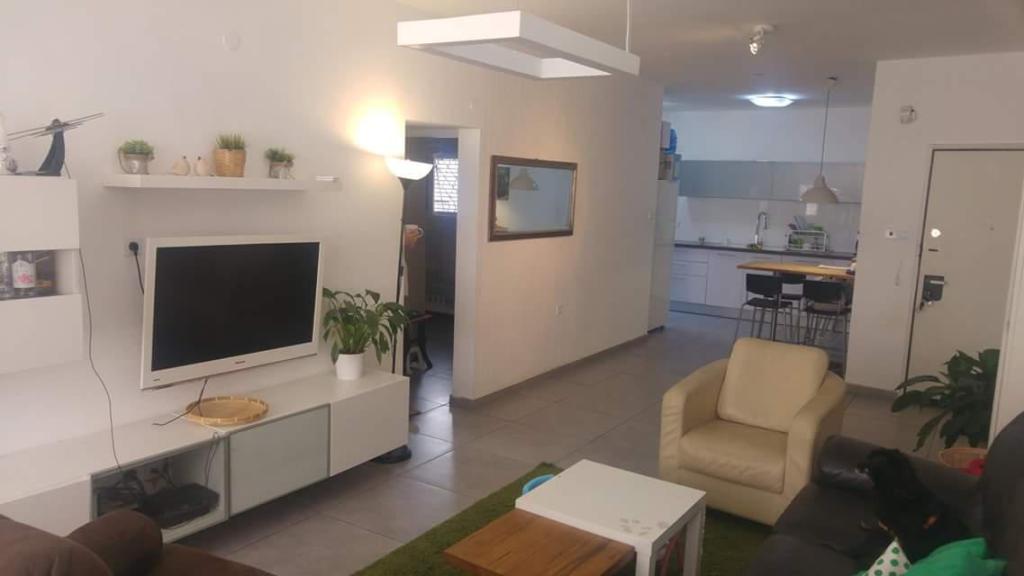 נדל"ן היום לייבוביץ אביעד נדל"ן היום לייבוביץ אביעד