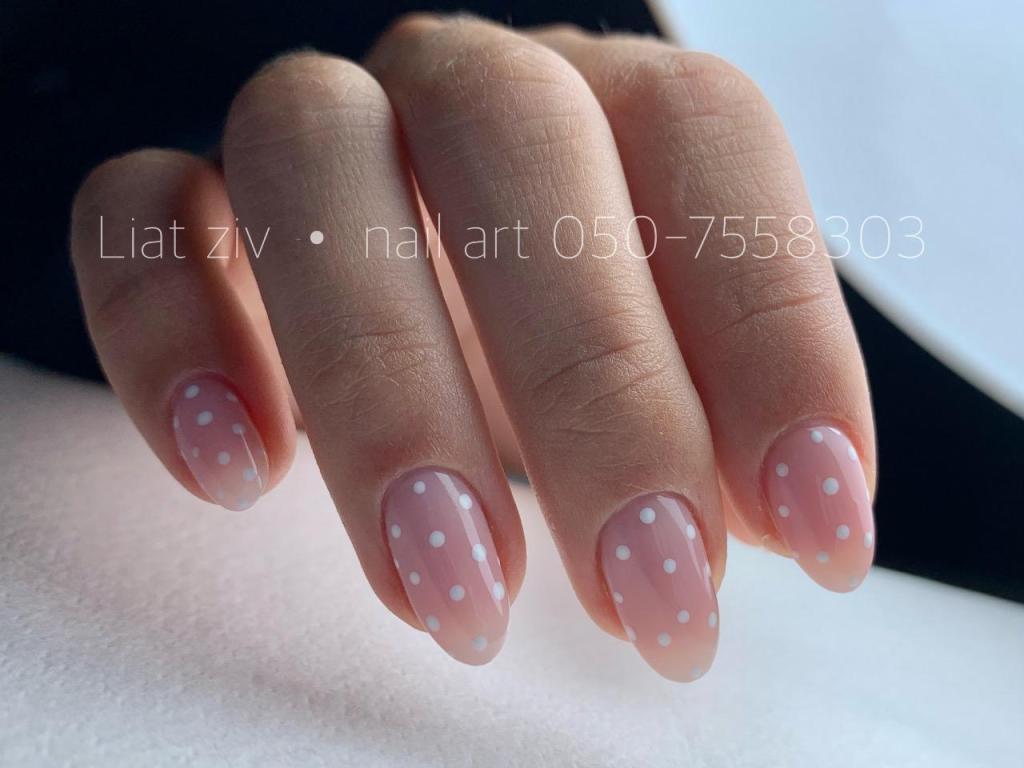 ליאת זיו נייל ארט ליאת זיו נייל ארט