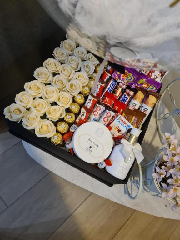 מתוק פור יו מתוק פור יו