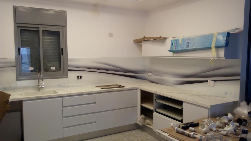 זגגות ברמה אחרת זגגות ברמה אחרת