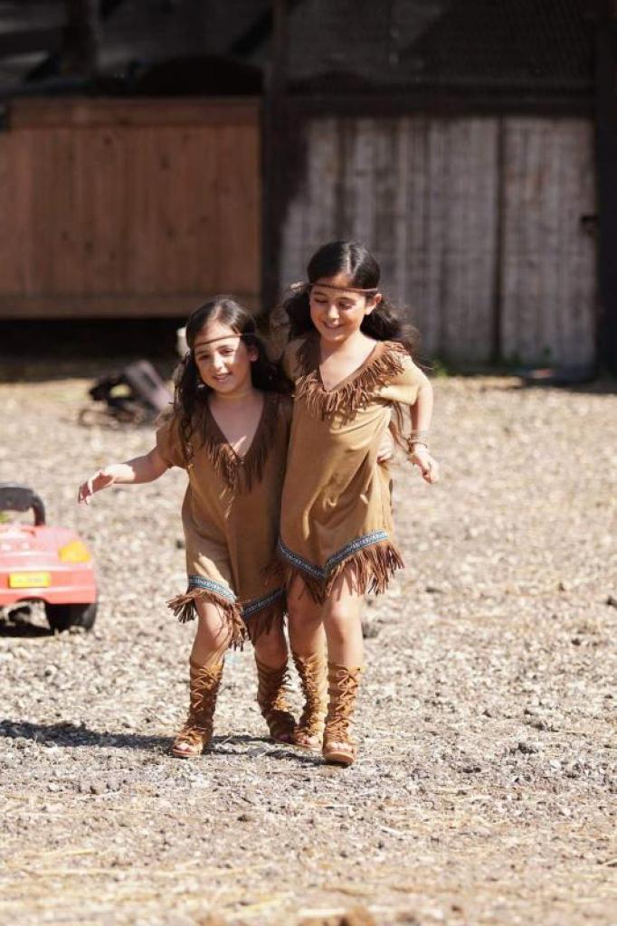 רעיה תופרת רעיה תופרת