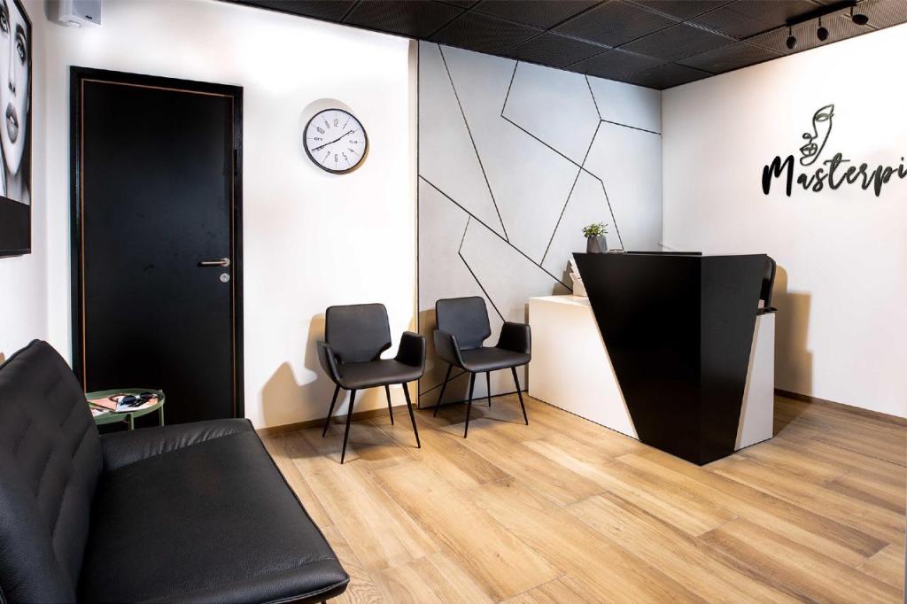 ד"ר אורי וייסמן ד"ר אורי וייסמן