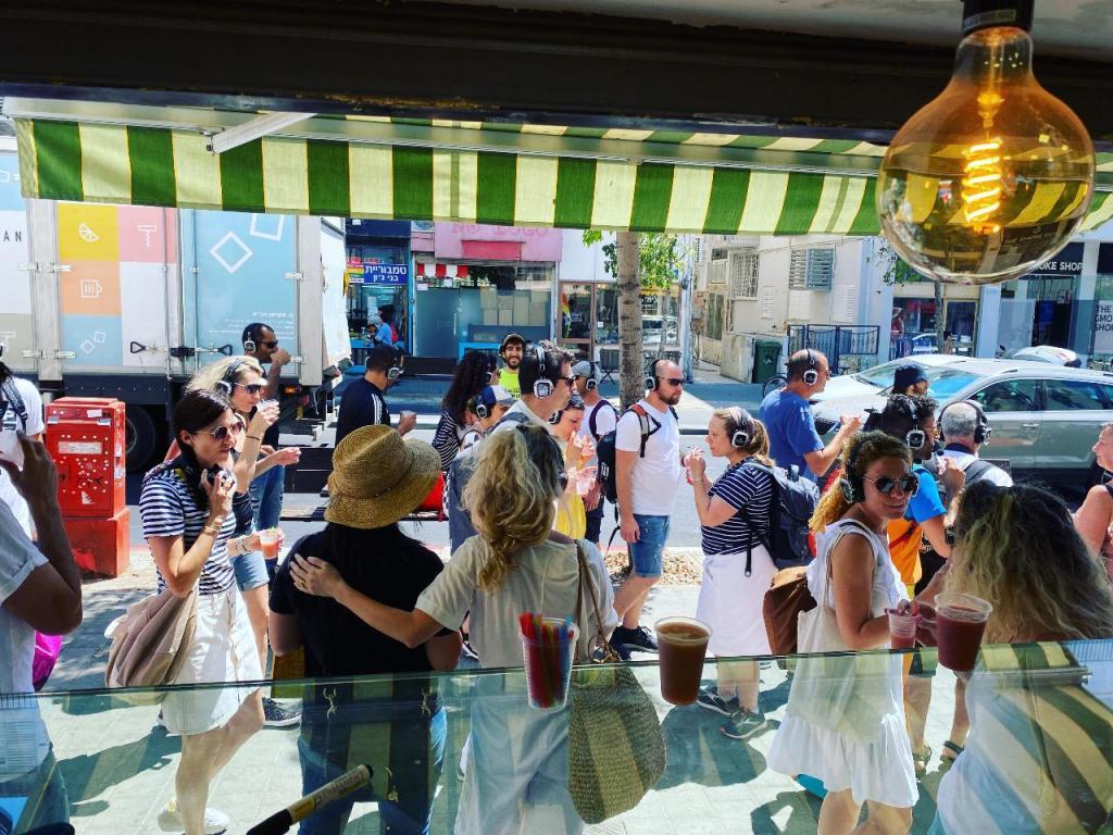 תן ג'וס תן ג'וס