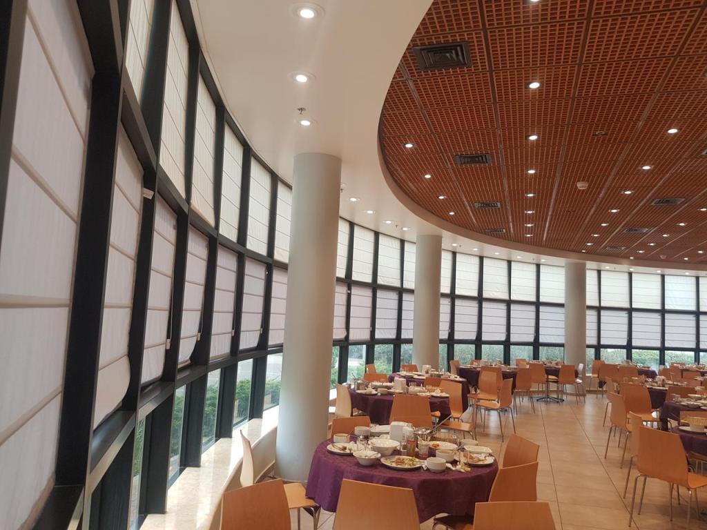 תובל וילונות בעיצוב אישי תובל וילונות בעיצוב אישי