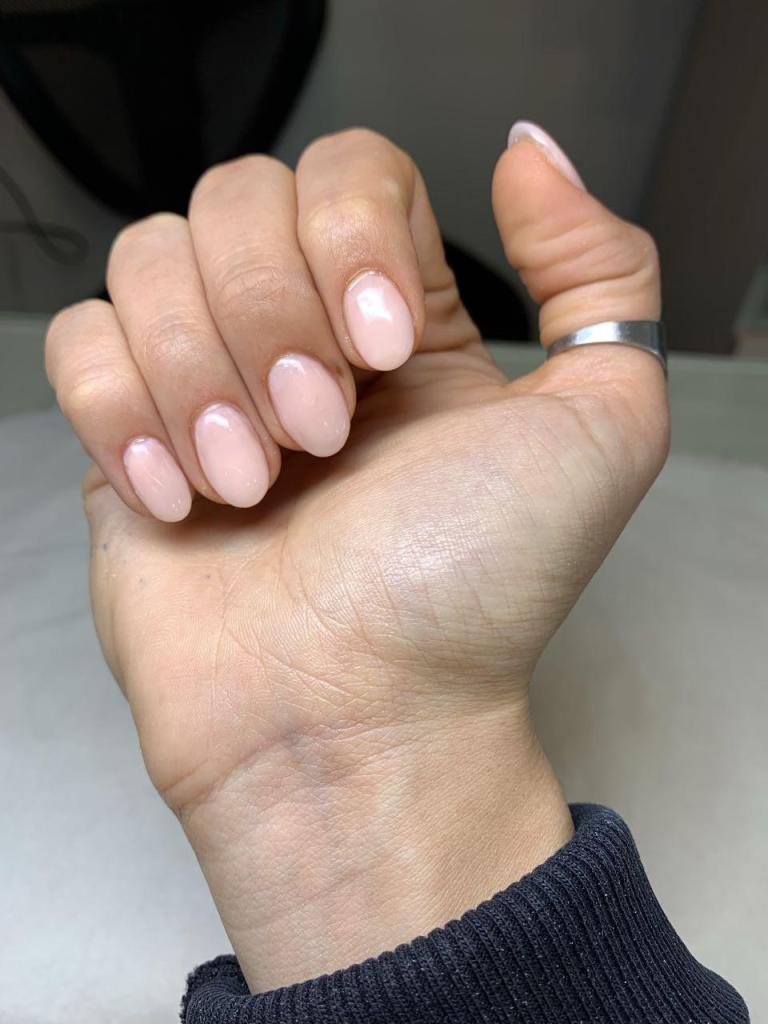 עדנה מדר עיצוב ובניית ציפורניים עדנה מדר עיצוב ובניית ציפורניים