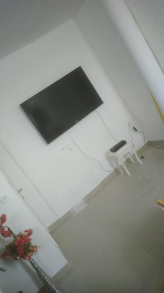 שמעון עבודות גמר שמעון עבודות גמר