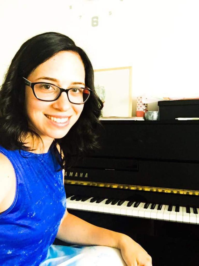 יאנה שלו לימוד פסנתר יאנה שלו לימוד פסנתר