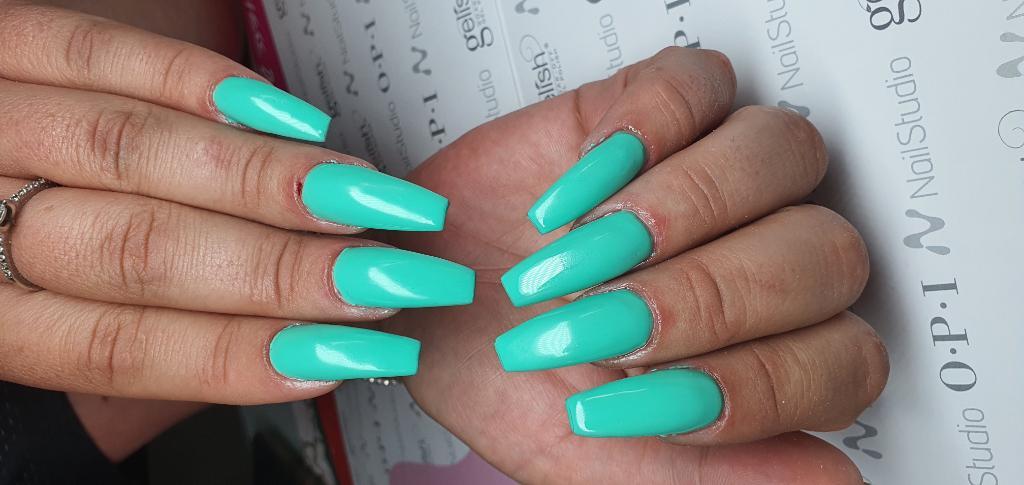 מגע הקסם של אודליה מגע הקסם של אודליה