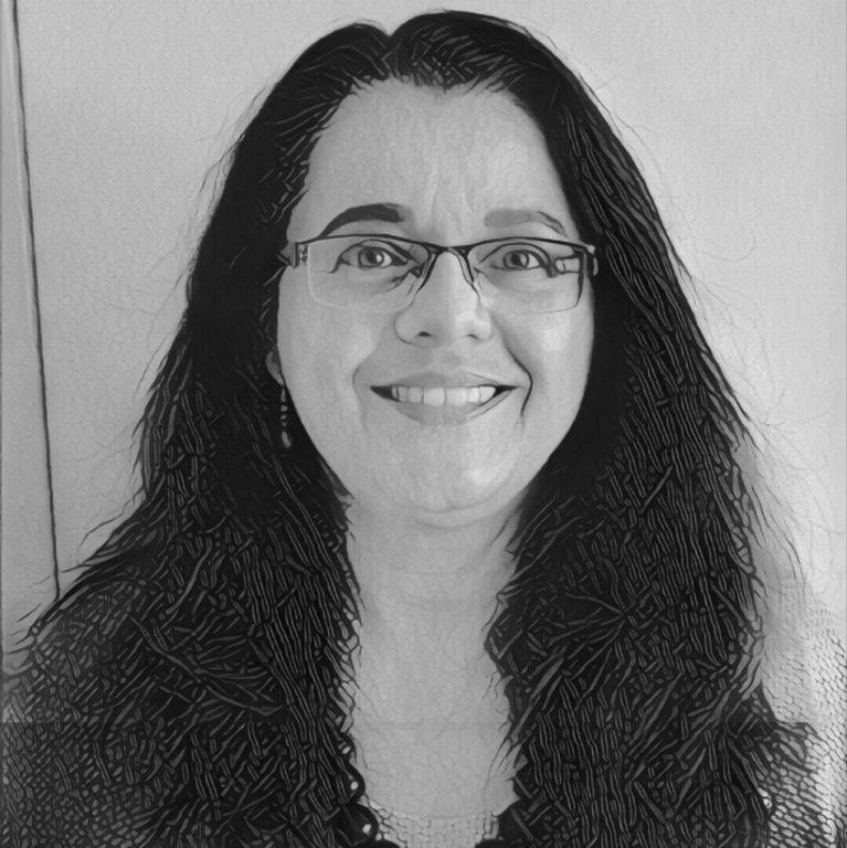 דנה עיצוב גרפי עם לב דנה עיצוב גרפי עם לב