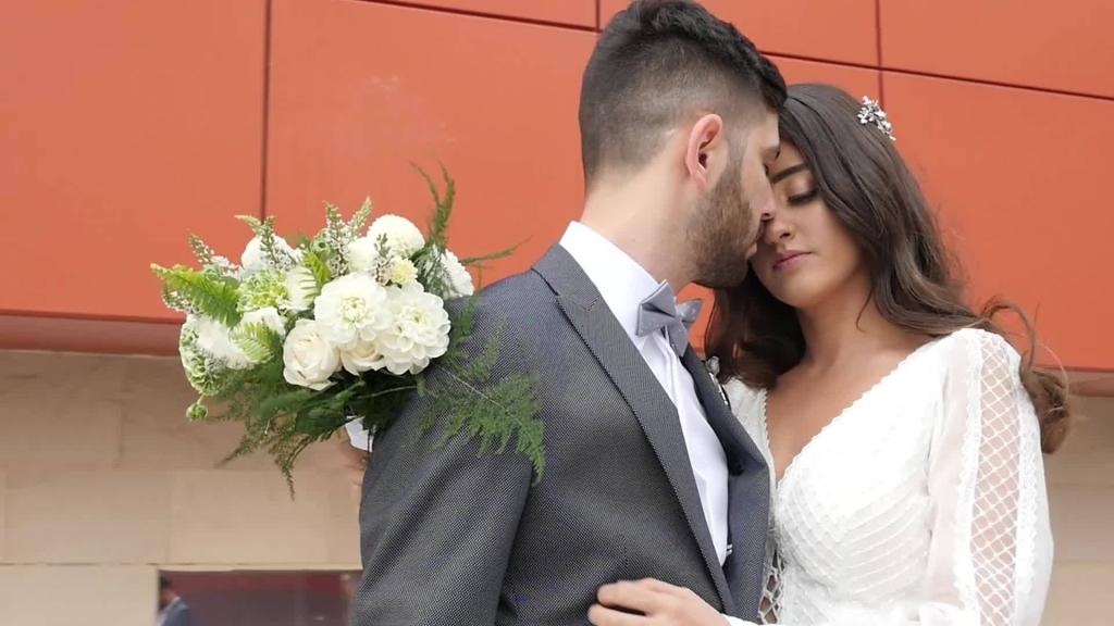 ESSER Photo & Video ESSER Photo & Video