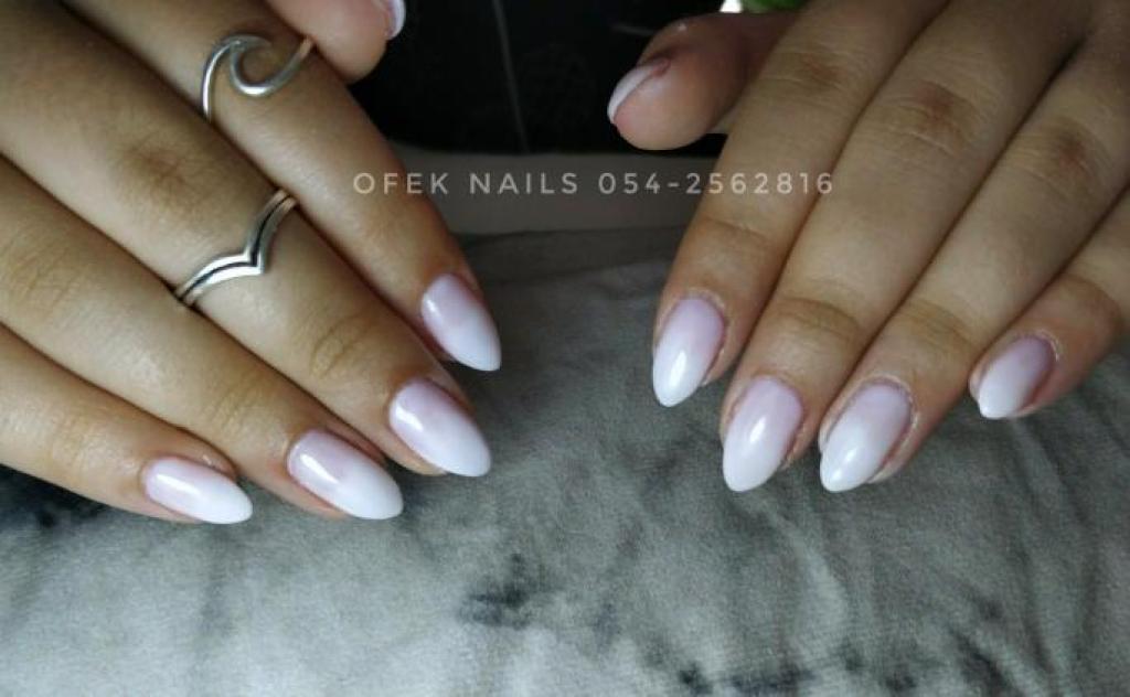 אופק בניית ציפורניים אופק בניית ציפורניים
