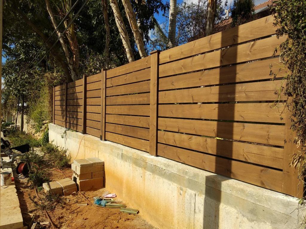 ניב גינון ובנייה בעץ ניב גינון ובנייה בעץ